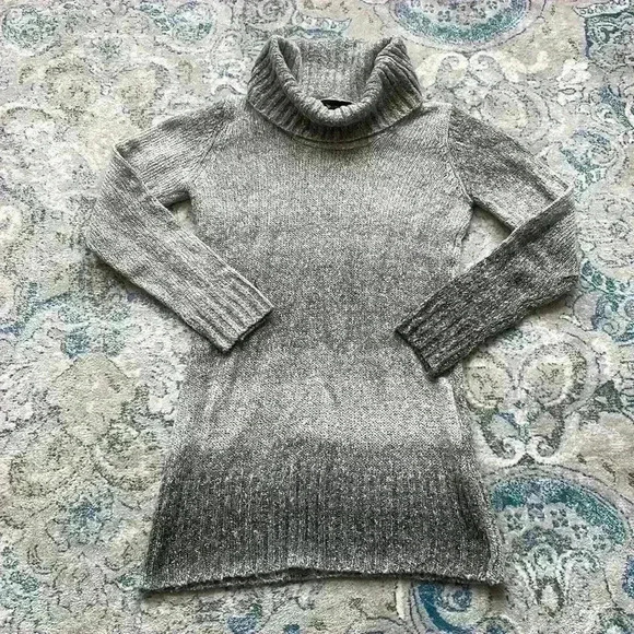 Gray Knit Turtle Neck Sweater Size S - Picture 1 of 4